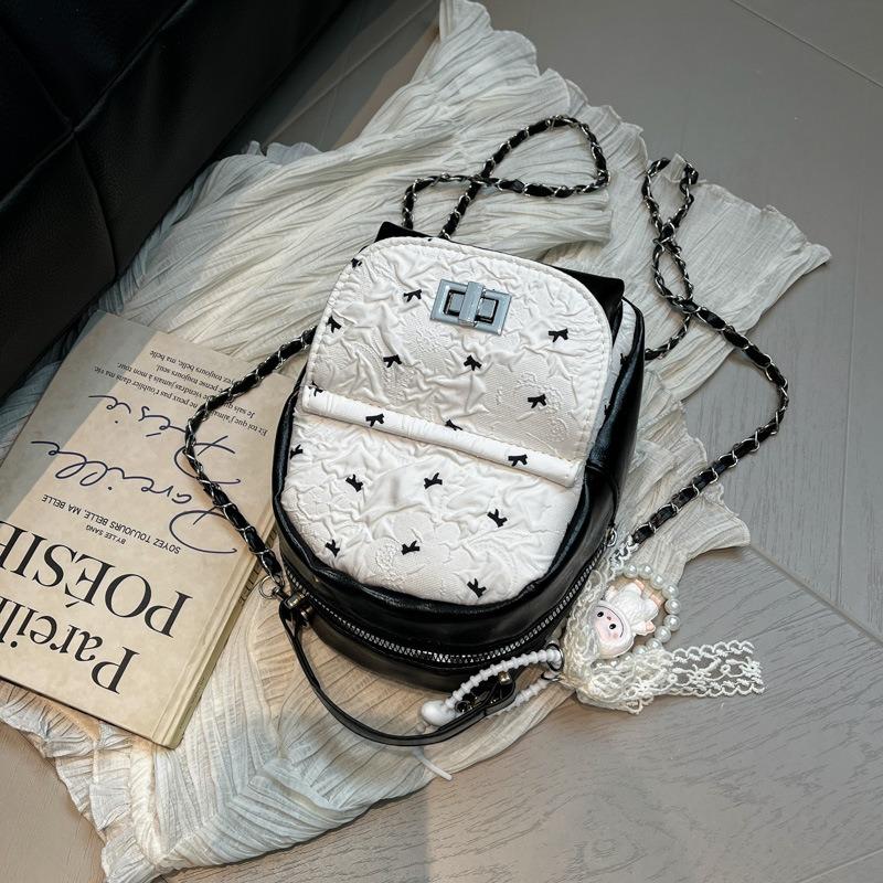 Contrasting color niche women's backpack new trendy exquisite mini versatile chain rear backpack small schoolbag