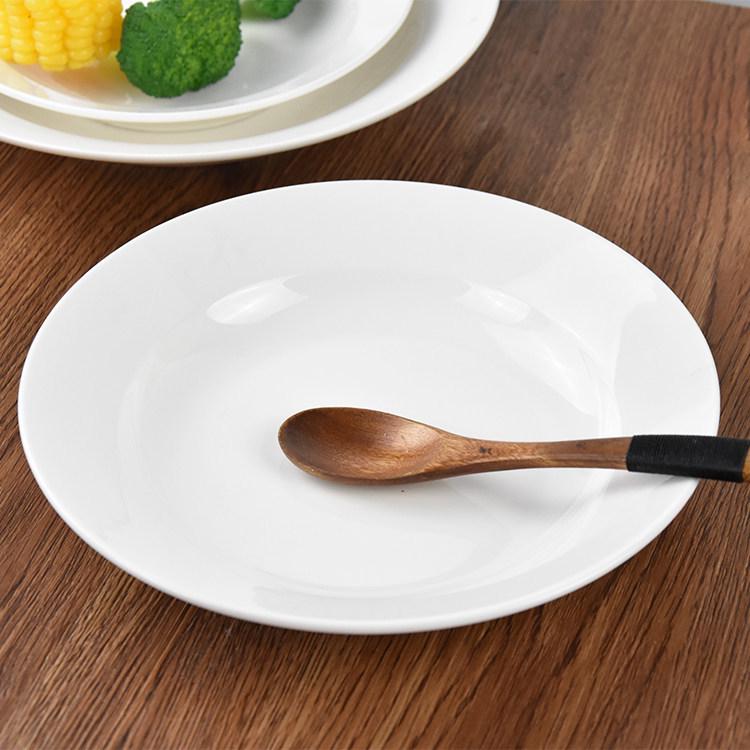 Creative Pure White Ceramic Dinnerware: Western Style Plate for Pasta, Breakfast, Soup, and Fruit.