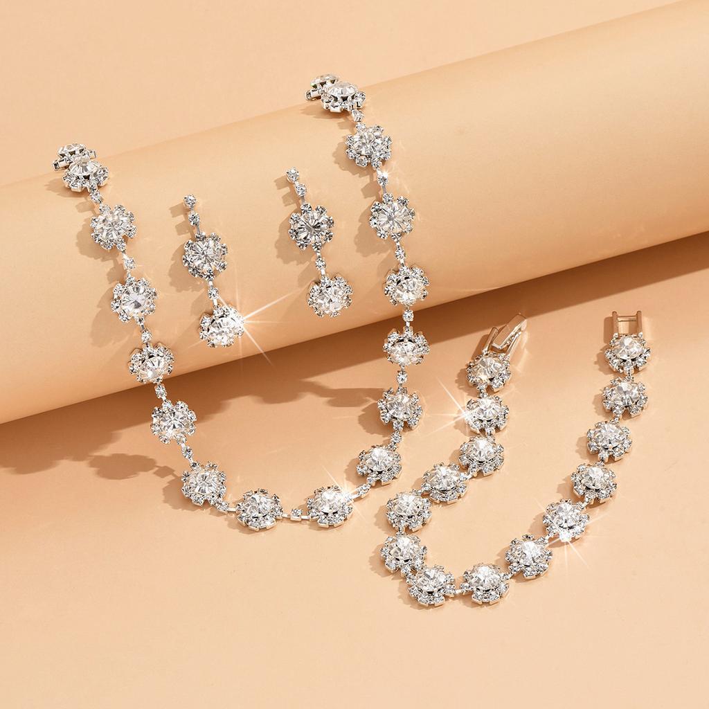 Claw Chain Full Diamond Necklace Rhinestone Earrings Bracelet Set Three-Piece Collarbone Chain Dinner Dress Accessories