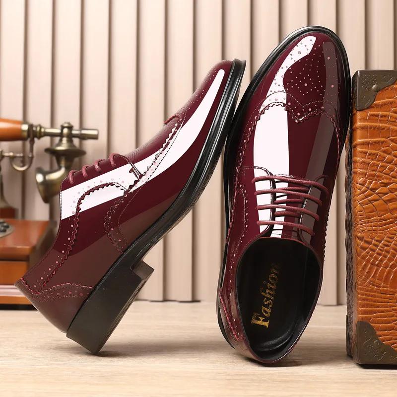 

Модные туфли-броги для мужчин, классические туфли из лакированной кожи, повседневная деловая обувь, новые блестящие формальные мужские туфли на шнуровке для общения 47 красный
