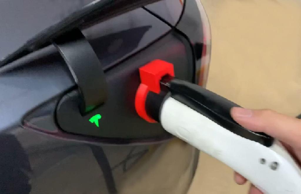 Blokada ładowarki Tesla Model 3/Y do adaptera J1772 (Kompatybilny z adapterami bez kołnierza) [Czerwony][Opakowanie 2 szt.]