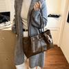 Suede/PU Leather Shoulder Bag Retro Elegant Handbag Available In 4 Colors Solid Color Commuting Tote Bag School/Travel/Work