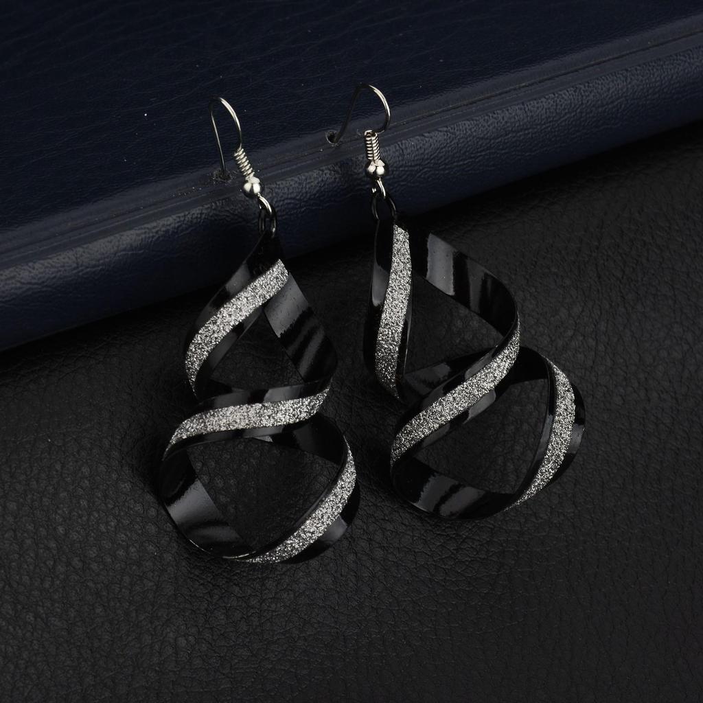 Frosted Geometric Leaf Tassel Earrings - Creative Hollow Round Design