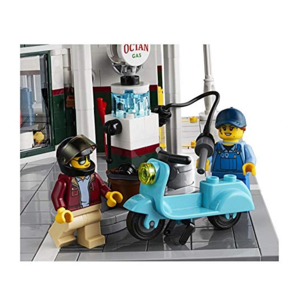 LEGO Creator Expert Corner Garage Corner Corner Garage 10264 Birthday Present (Street Garage) [Item]