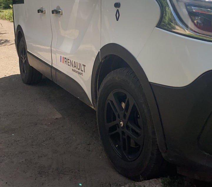 Накладки на арки (6 шт, черные, ABS) для Nissan NV300/Primastar 2016-гг