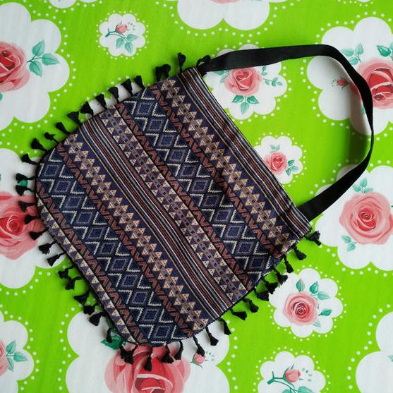 WTEMPO Große Kapazität Einzelne Schultertaschen im Ethno-Stil Damen Umhängetaschen aus Jacquard-Bohemien-Stil mit Fransenstoff