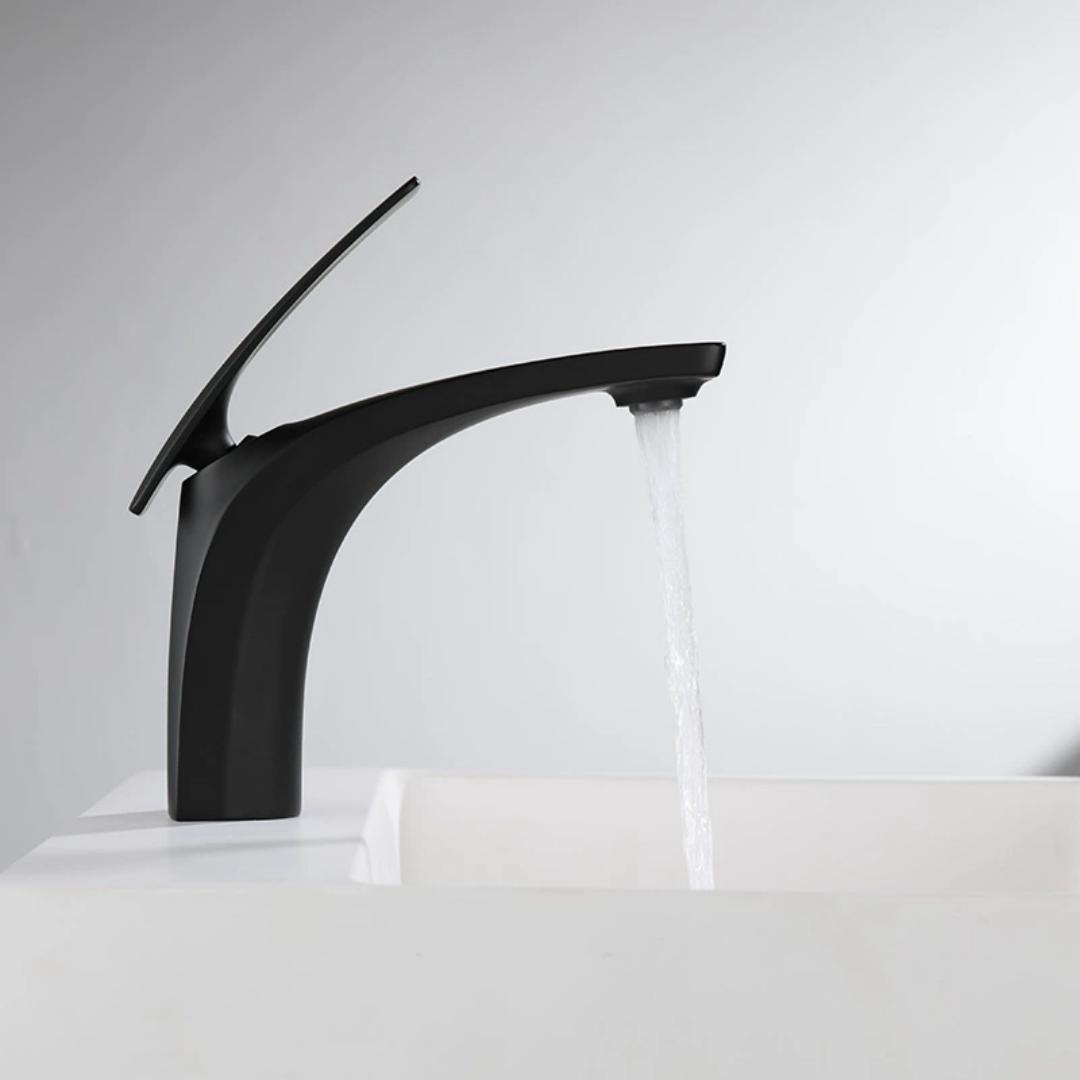 

Gray Basin Faucets Brushed Gold Bathroom Faucet Hot & Cold Brass Bathroom Sink Faucet Deck Mounted Lavotory Faucet Water Tap чёрный