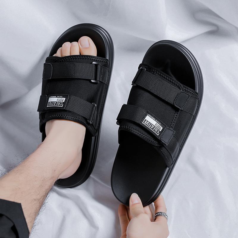 Fashion 2025 Men Casual Shoes Fashion Summer Slippers With Soft Sole Anti Slip Fashionable Cool Slippers For Men One-piece Beach Shoes