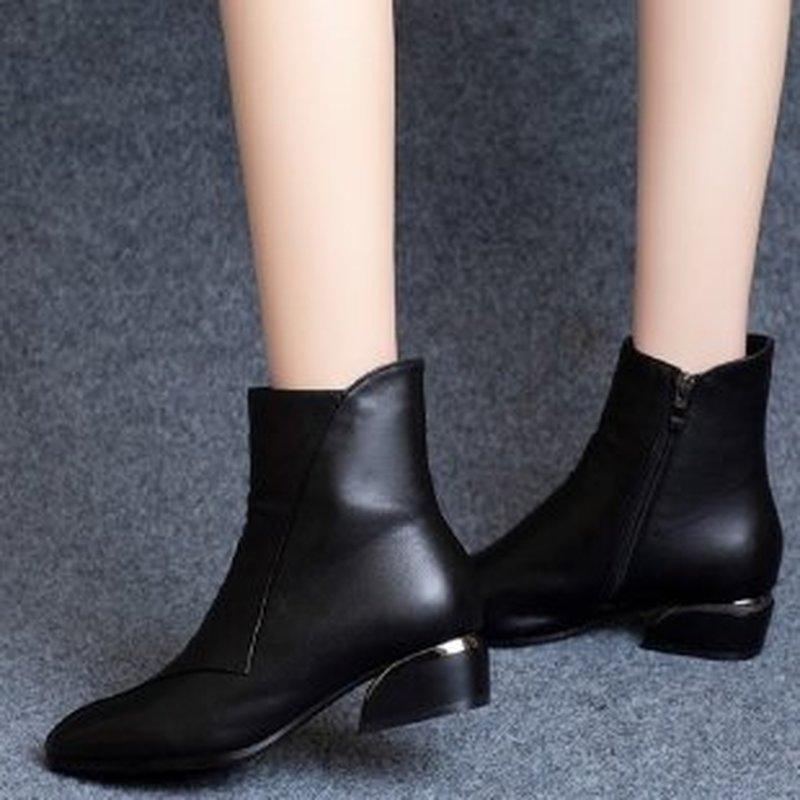 Small Short Boots Soft Leather Thick Heel Medium Heel 2024 Autumn and Winter New Women's Black All-match Comfortable Nude Boots