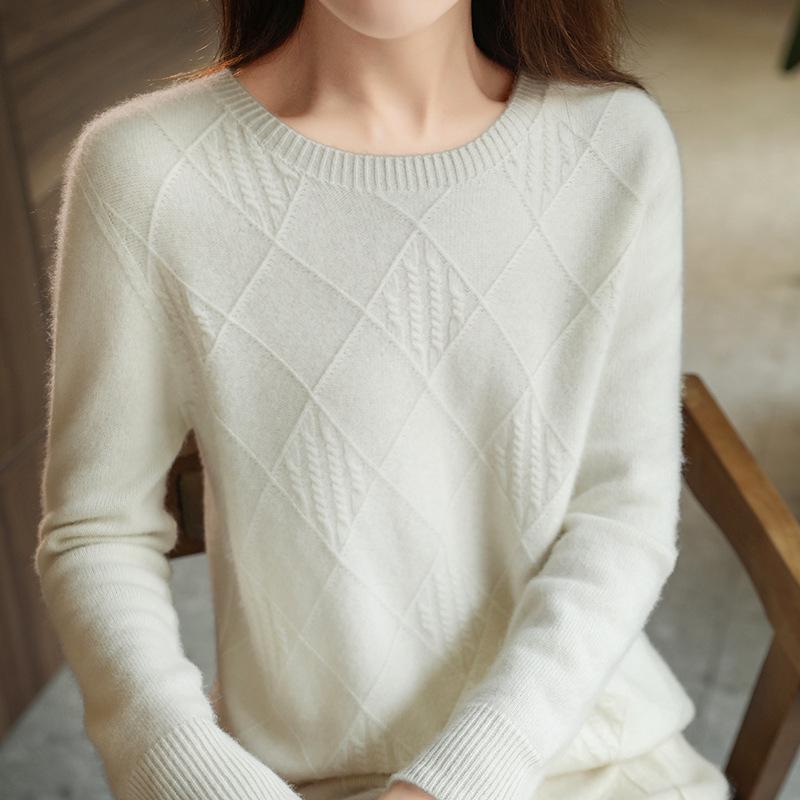 Women's 100% Wool Round Neck Slimming Knitted Sweater - Autumn/Winter