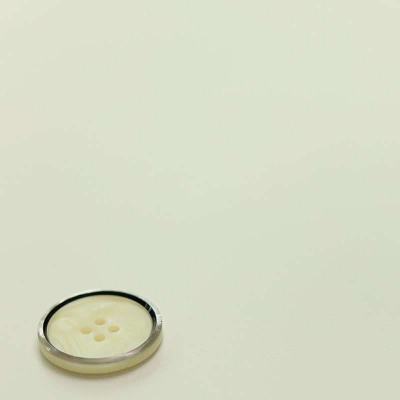 

Смола Четырехглазые Пуговицы Имитация Ракушки Пуговицы для Одежды Декоративные Пуговицы для Костюма Пуговицы для Куртки Двусторонние Нейлоновые Пуговицы для Мехового Пальто Round & 14.5mm