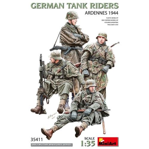 Miniart 1/35 Scale German Tank Crew Figures (Set of 4) Plastic Model Kit MA35411
