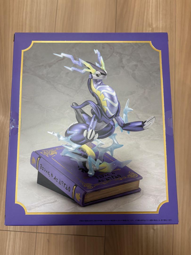 

[USED] Pokémon Miraidon Pokémon Center Exclusive Opened