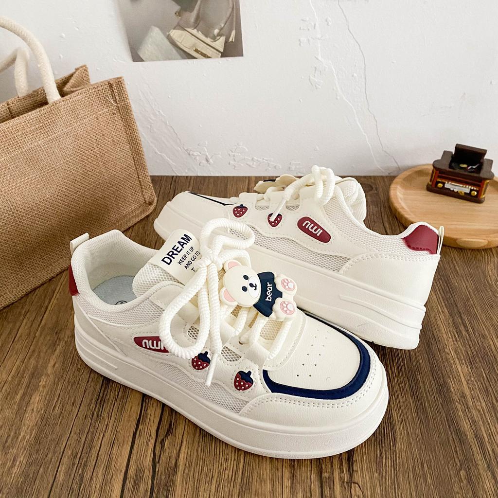 FY-156 cute bear accessories thick baseplate shoes women's summer breathable 2025 new little white shoes original design casual