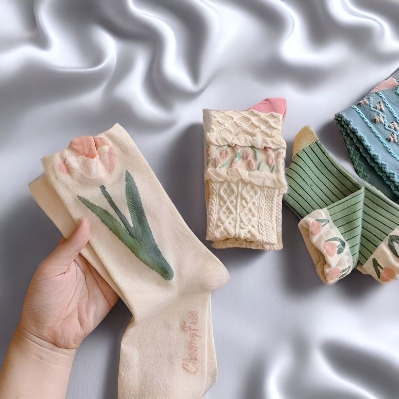 4 Pairs 3D Textured Ankle Socks Set, Floral Embossed Cottagecore Socks for Women, Fashion Casual Low Cut Socks, Women Socks