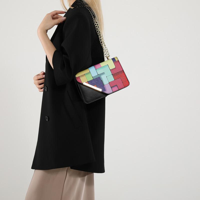 Geantă Mică Casual Proaspătă și la Modă cu Lanț Geantă Mică pentru Femei În Vară Nouă Modă Culoare Contrastantă Crossbody Geantă Mică Pătrată