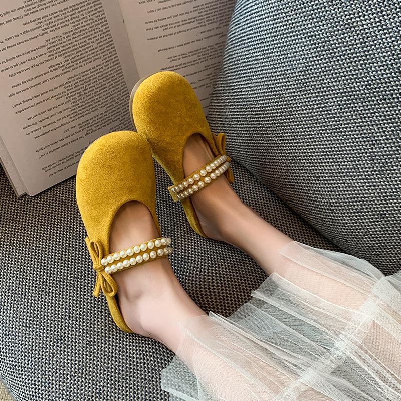 Sandals women's summer ins2025 fashion net red outer wear flat bottom super fire new fashion cool slippers beach shoes