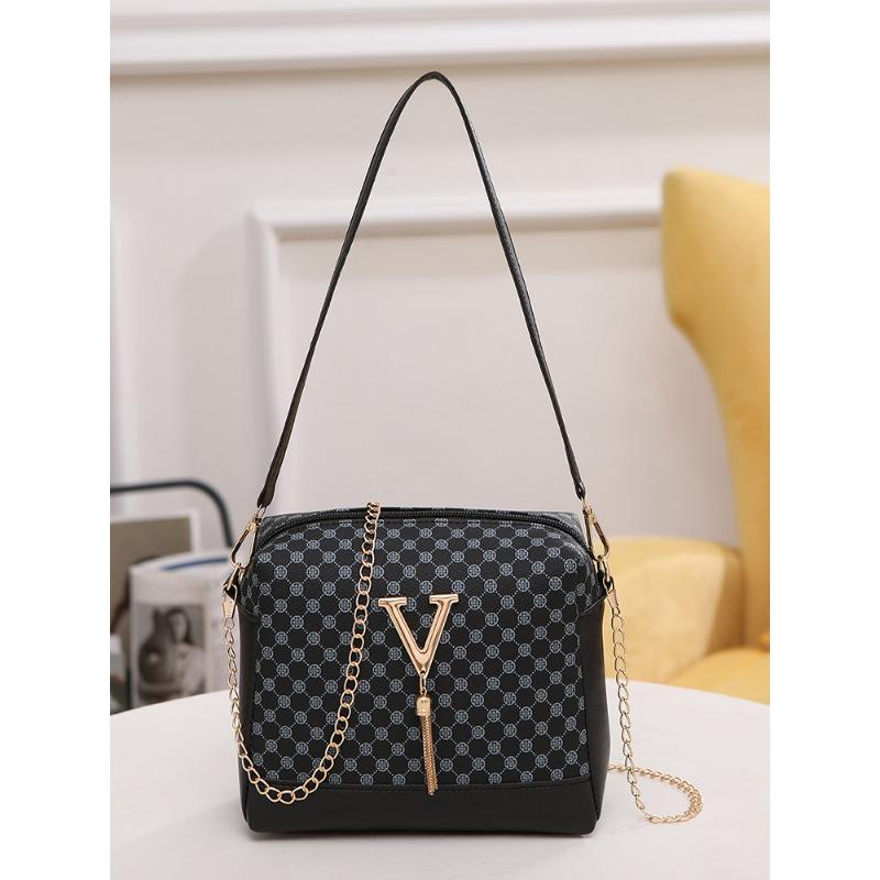 Bag Women's New Fashion Printed Word Jewelry Chain Crossbody Small Square Bag Single Shoulder Armpit Bag One Piece