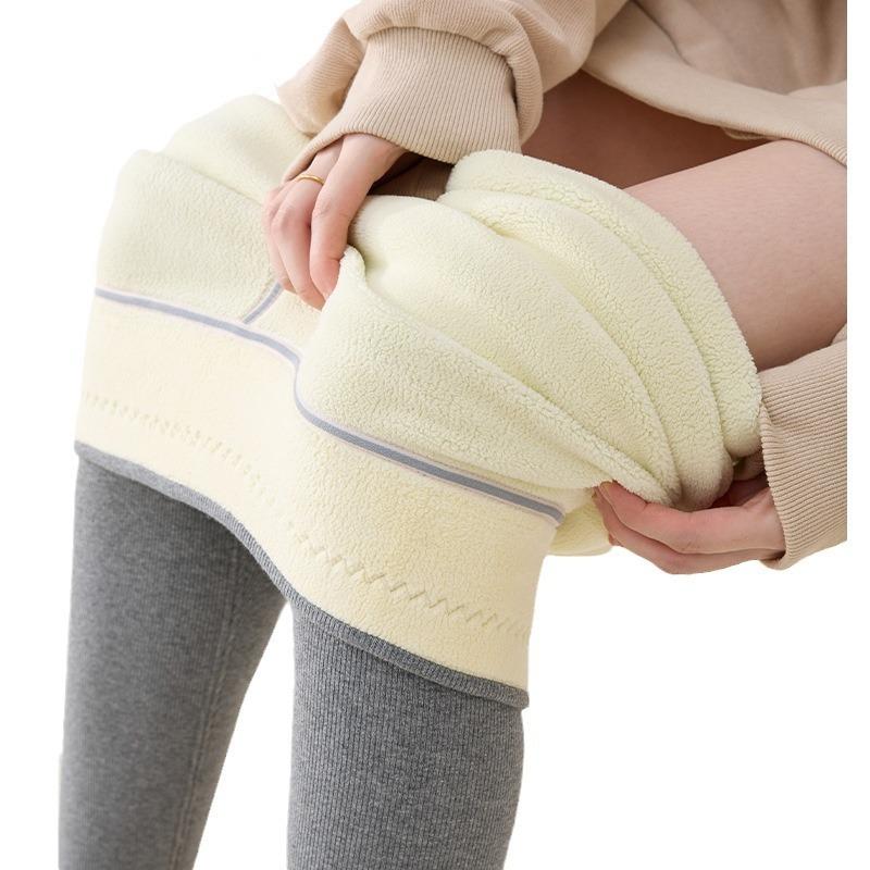 Fleece Thickened Lamb Wool Leggings for Women To Wear Outside the Winter New Slim-fitting and Thin Large-size High-waisted Thermal Cotton Pants