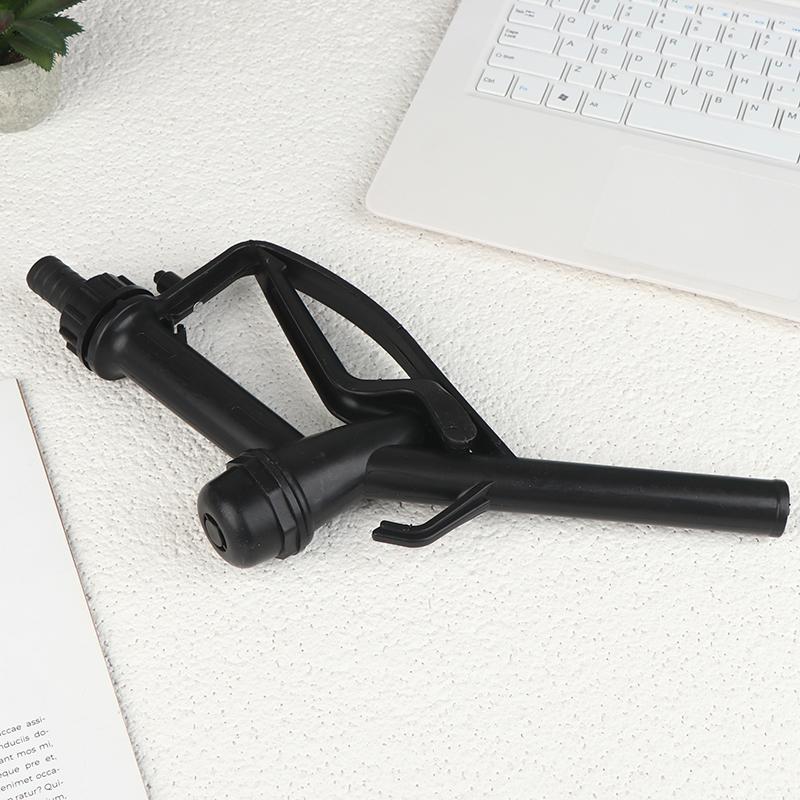 Plastic Manual Heavy Duty Fuel Nozzle With Hook 25Mm / 20Mm Diesel Gasoline Nozzle Max Flow 45L/M Flowmeter Meters