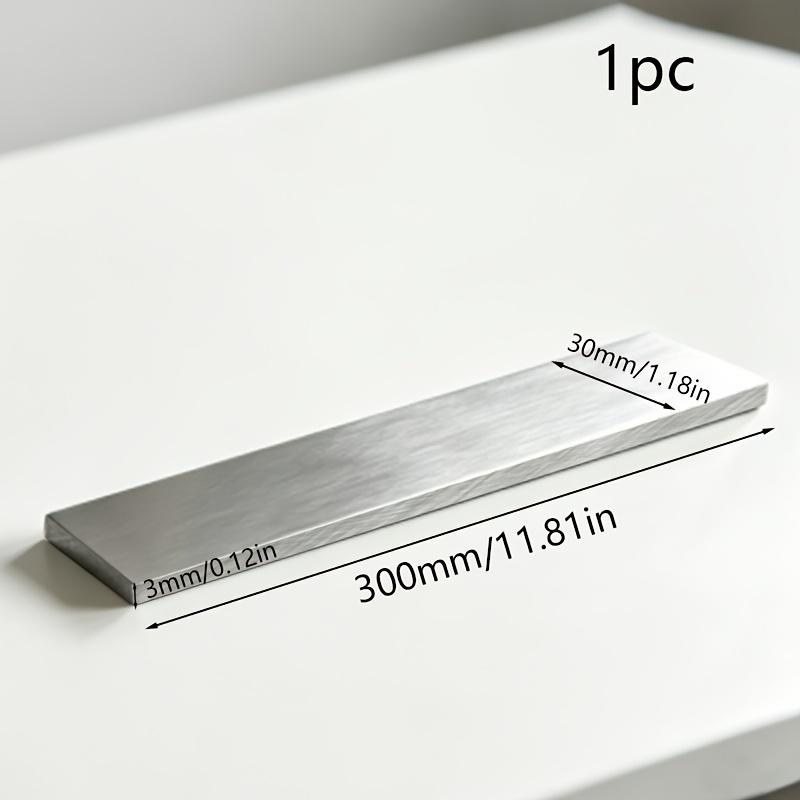 1pc Aluminum Paperweight,Practical Functions, Suitable for Desktop Calligraphy, Painting Use.Press Paper,Is Lightweight,Durable