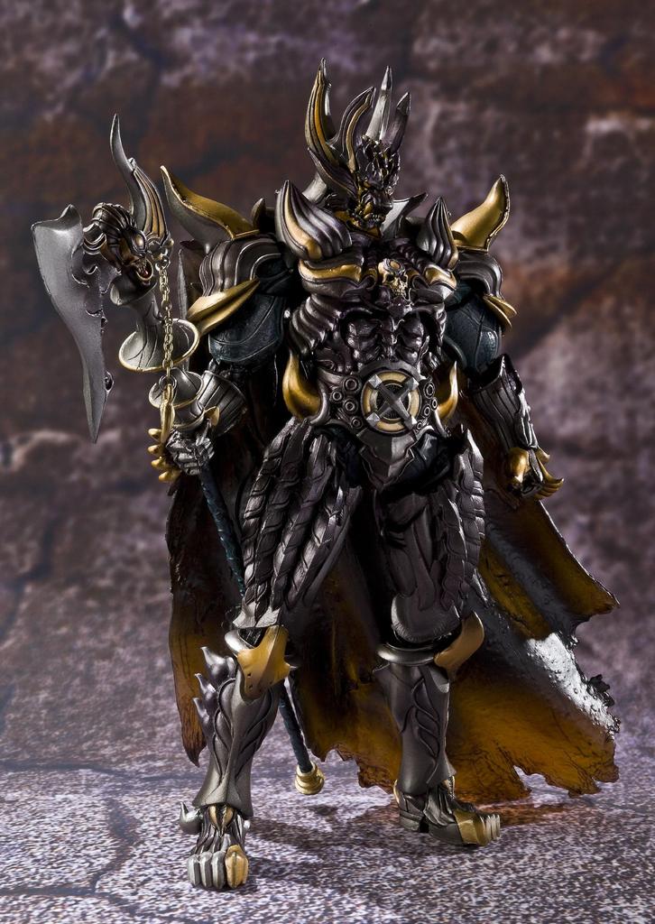 TAMASHII NATIONS Makai Movable Dark Knight Kiva