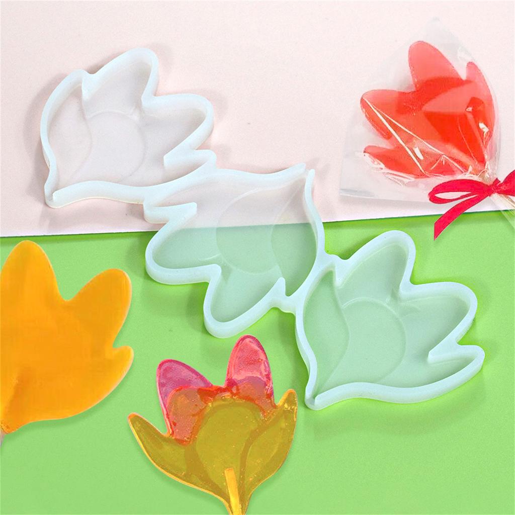 Flower Leaf Shape Fondant Mold Biscuits Mold DIY Cartoon Press Baking Mold Birthday Cookie Tools Cake Decorating Tools