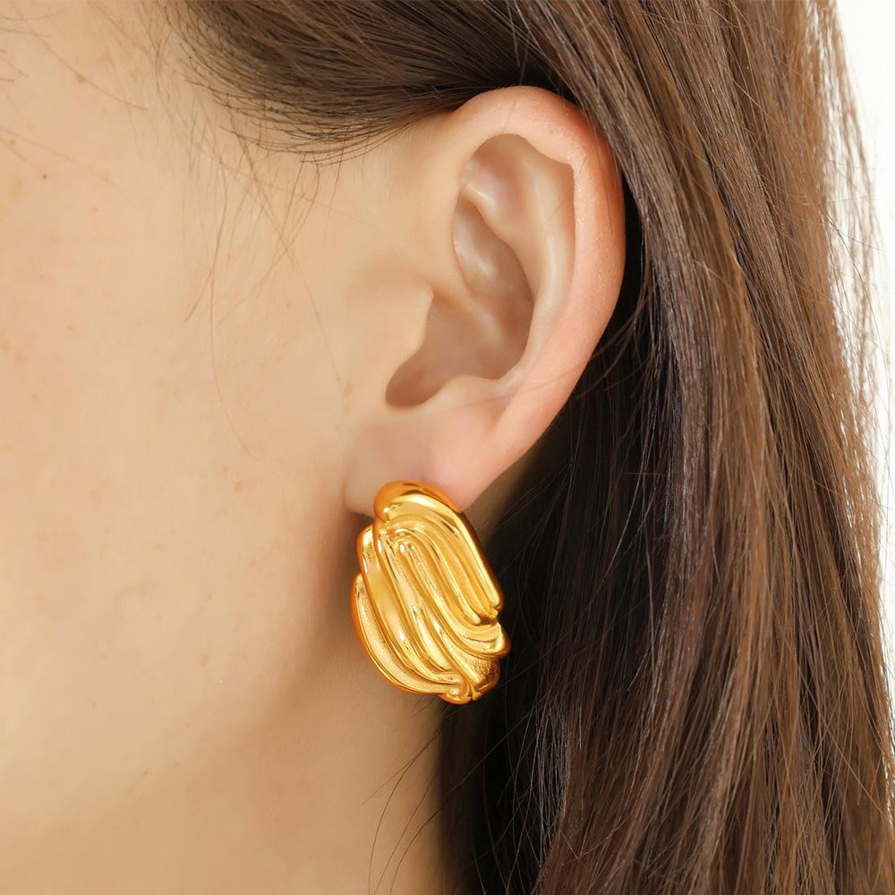 CARLIDANA New Arrival Minimalist Stainless Steel Gold Plated Stripes Hoop Earring Women Tarnish Free Chunky C Stud Earrings