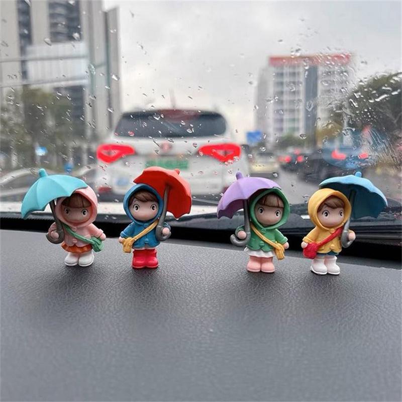 Cute Umbrella Couple Car Interior Decoration Action Figures Auto Rearview Mirror Dashboard Ornaments For Car Accessories