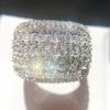 FDLK 2 stk Brudesett Elegante ringer for kvinner Bryllupsforlovelse Mote smykker med full skinnende kubikksirkon kvinnering