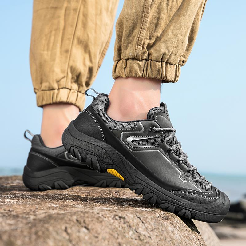 Fashion Summer Outdoor Shoes for Men Breathable Hiking Shoes Water Beach Mens Sandals Camping Climbing Aqua Sneaker