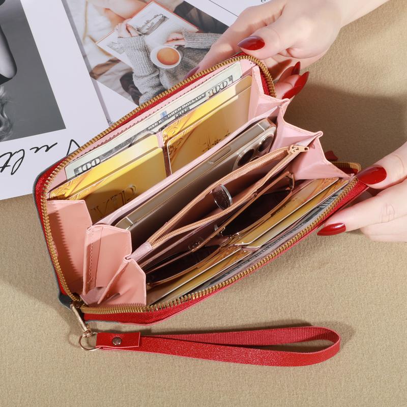 New Long Women's Zipper Wallet - Korean Splicing, Color Contrast, Tassel, and Rivet Details