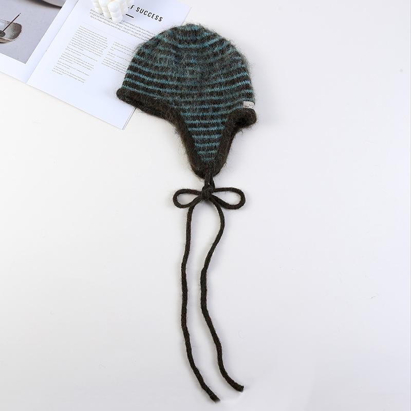 Retro Koreanischer Stil Mohair Gestreifte Strick Ohrenklappenmütze für Damen - Niedlich und Warm für Herbst/Winter