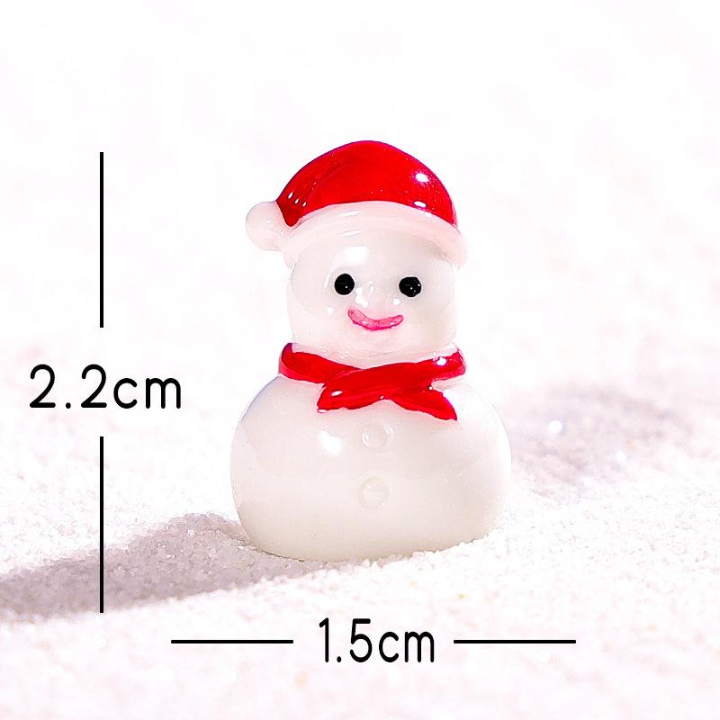 

Рождественский микро-пейзаж Симуляция Снеговик Дом Снежная сцена Изделие из смолы Декоративный элемент ярко-красный