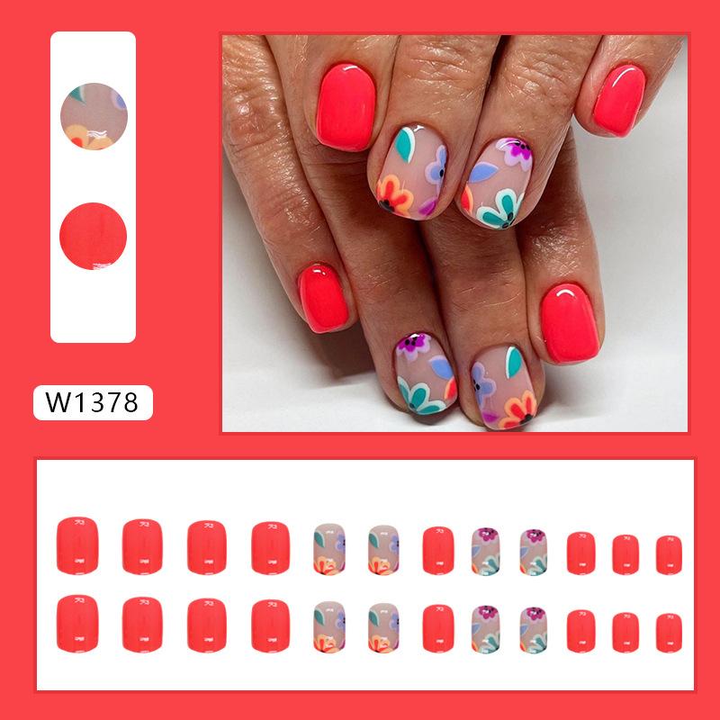 Cute little European and American sweet girl fashion versatile ins wind fake nails wear nail nails