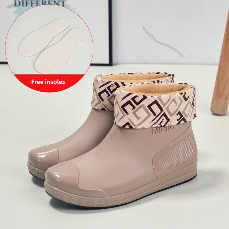 Women's Short Rain Boots - Non-Slip, Waterproof, Fashionable Low-Top Shoes for Outdoor Wear - Comfortable and Trendy.