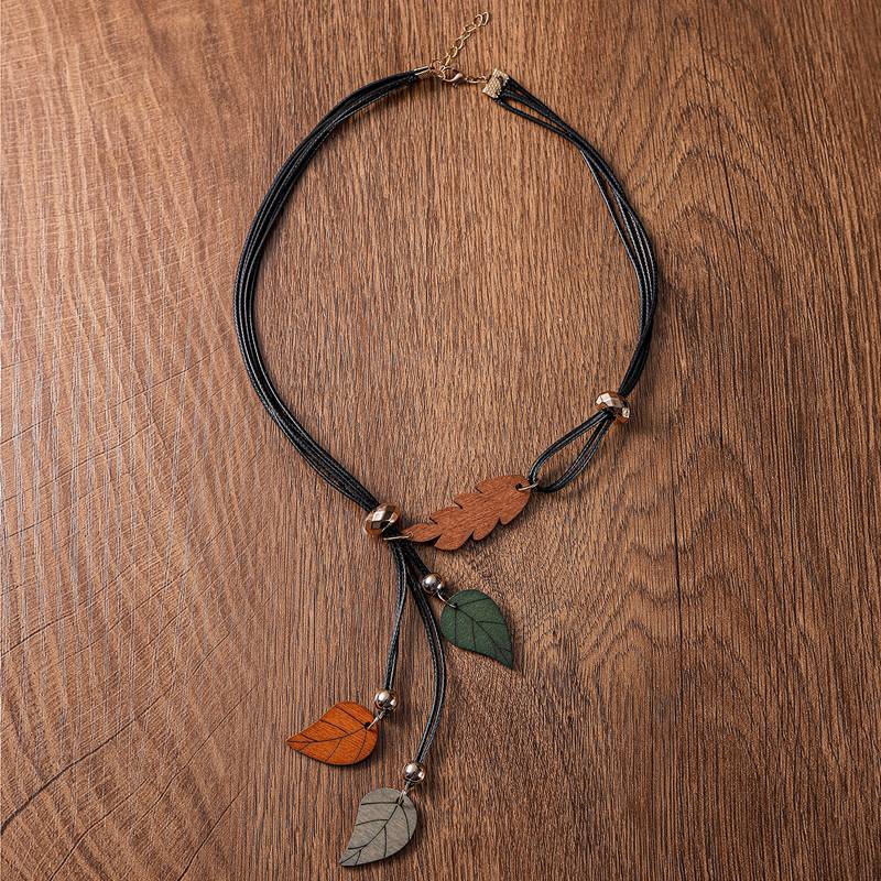 Collana con ciondolo a forma di foglia in legno etnico bohémien, vintage, fatta a mano, retrò, per donne, gioielli alla moda da indossare ogni giorno