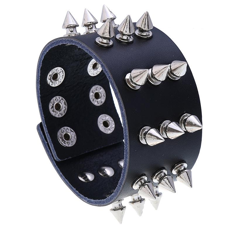European American Fashion Bracelet Three Rows Alloy Studs Genuine Leather Punk Spikes Bracelet for Men чёрный