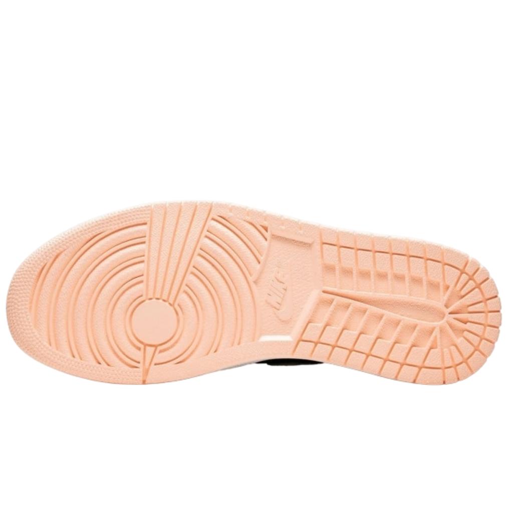 Air Jordan 1 Retro High Black Crimson Tint