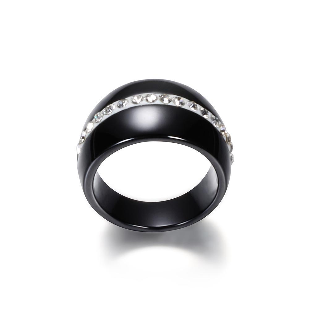 European & American 14MM Large Black & White Diamond-Set Ceramic Couple Rings - Elegant & Fashionable.