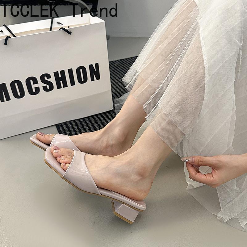 Designer Summer Patent Leather Square Toe Women Slippers Ladies Elegant Outdoor Street Style Thick Heel Slides