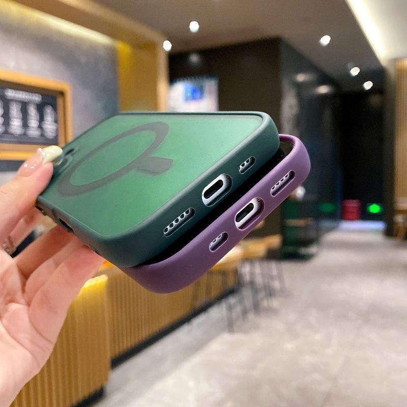 Applicable to iPhone11 mobile phone case matte magnetic suction Apple 11 skin feeling 11 with lens film all-inclusive anti-drop protective cover
