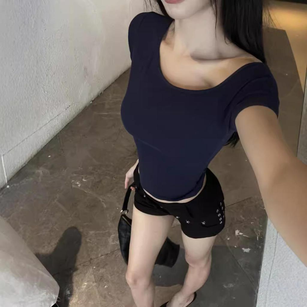 Dámský letní trendy crop top s odhalenými rameny - Slim střih, krátký rukáv