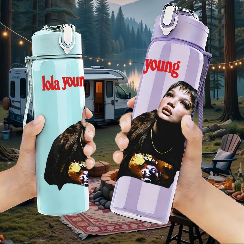 1PC Retro Long Hair Female Singer Portrait Print 750ml Portable Sports Water Bottle Leakproof Gym Outdoor Travel Drink Cup