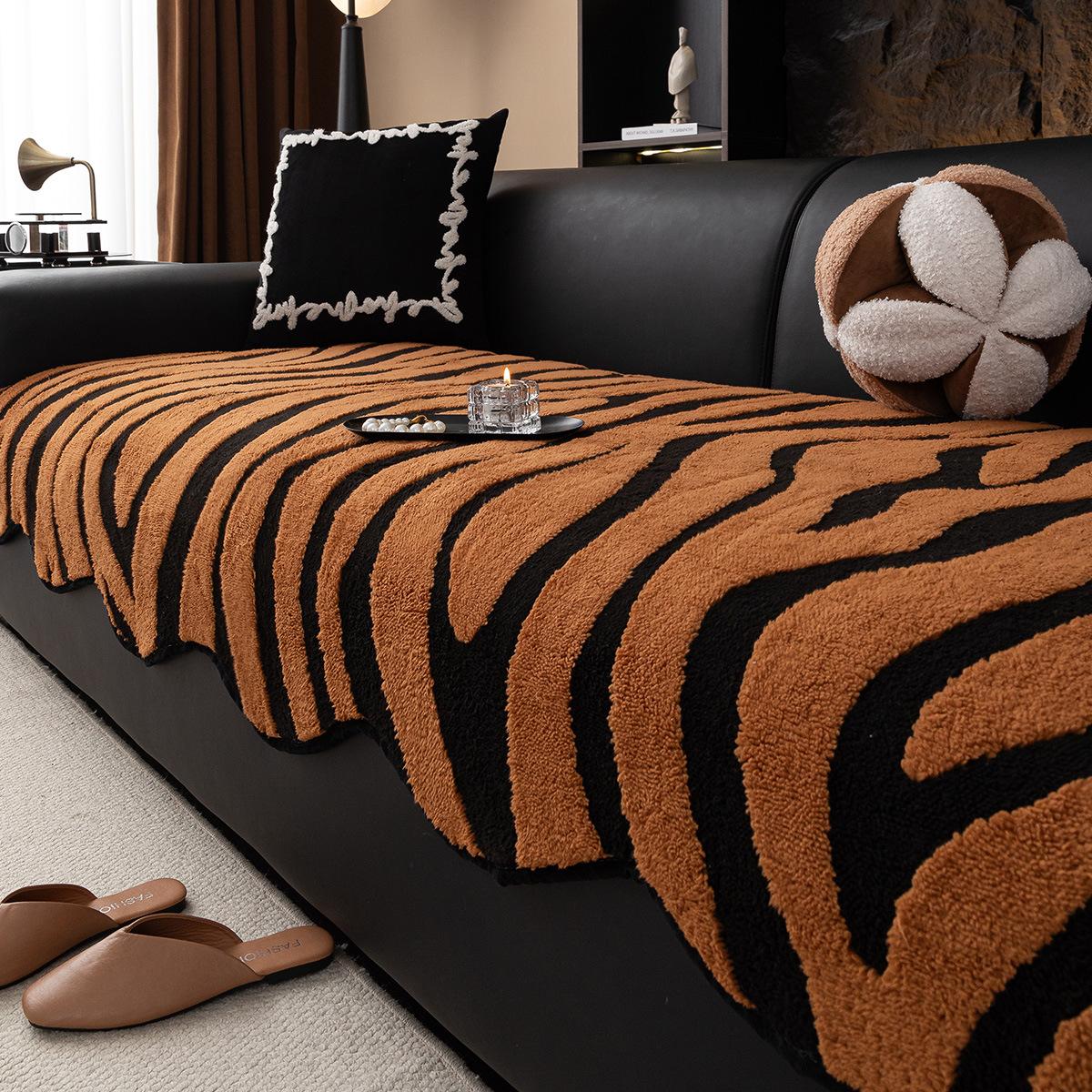 

Non-Slip Couch Cover Plush Universal Irregularity Sofa Cushion European Style Retro New Prevent Cat Scratching Sofa Covers 45x45cm pillowcase оранжевый