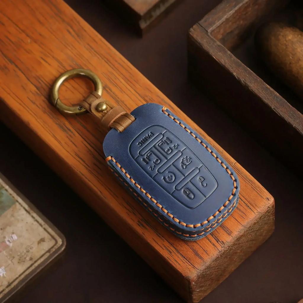 Leather Car Key Case Cover Holder Keychain Shell for Chrysler Pacifica 2017 2018 2019 2020 2025 2025 Voyager Smart Key Cover