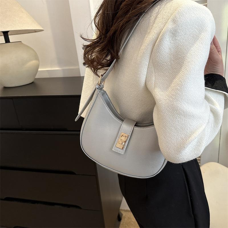 Retro Niche Design Bag Women's New High-end Portable Underarm Bag Ins Versatile Fashion Shoulder Bag