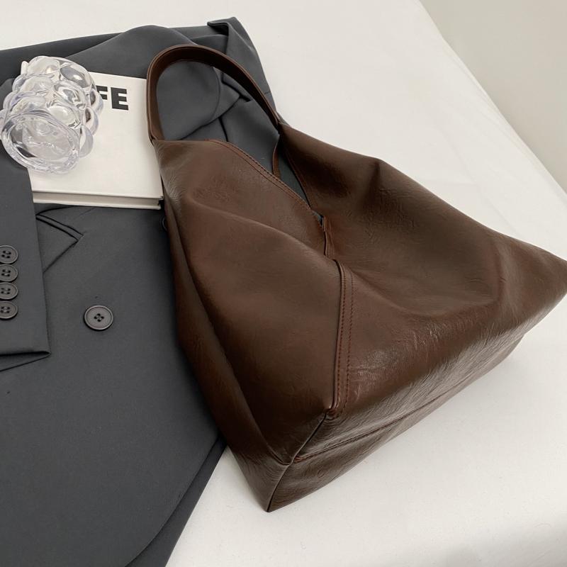 Fashion Design Leather Shoulder Bag for Women 2024 Tend Female Simple Big Underarm Hobo Bag Handbags and Purses