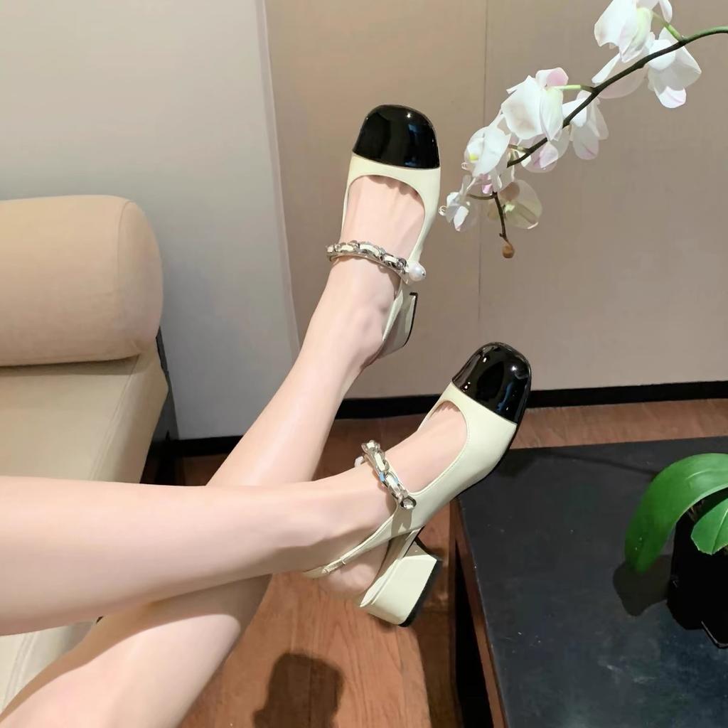 One-word Buckle with Bag Head Sandals Women's 2024 Summer New Mary Jane Thick Heel Back Empty Color Matching Small Fragrant Style High Heels