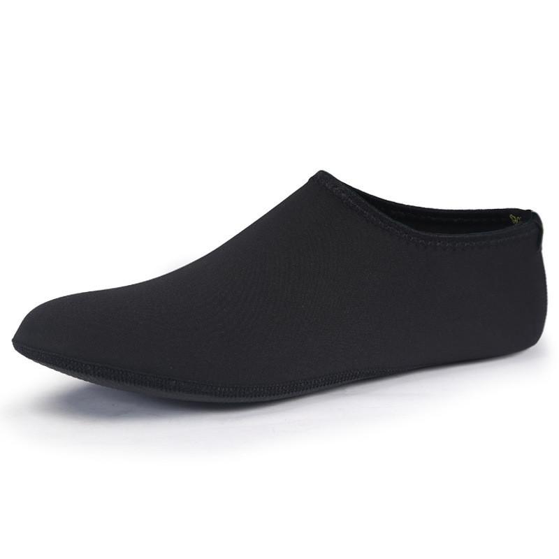 Vibrant Neoprene Beach Socks In Various Sizes Comfortable And Anti-slip Design